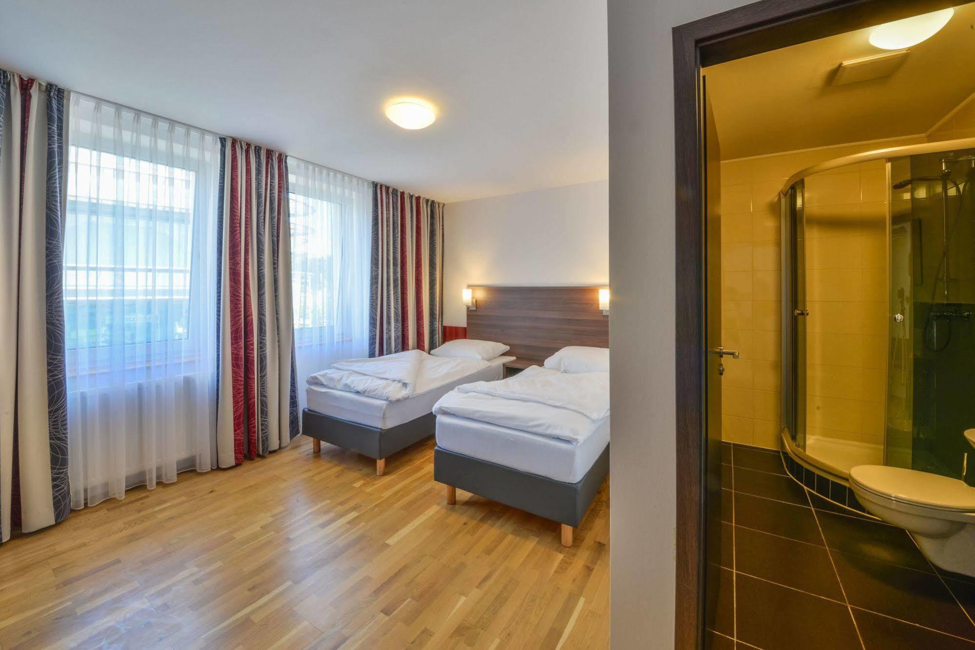 City Hotel Wetzlar Ngoại thất bức ảnh